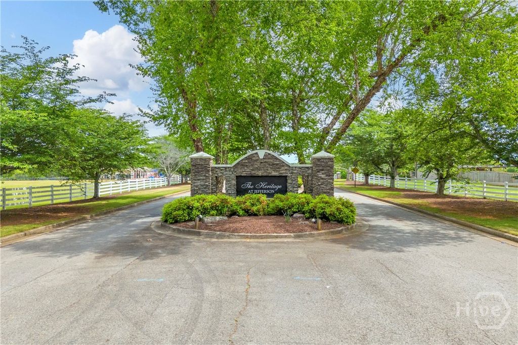 Photo of 514 James Madison Ct, Jefferson, GA 30549 (MLS # CL353705)