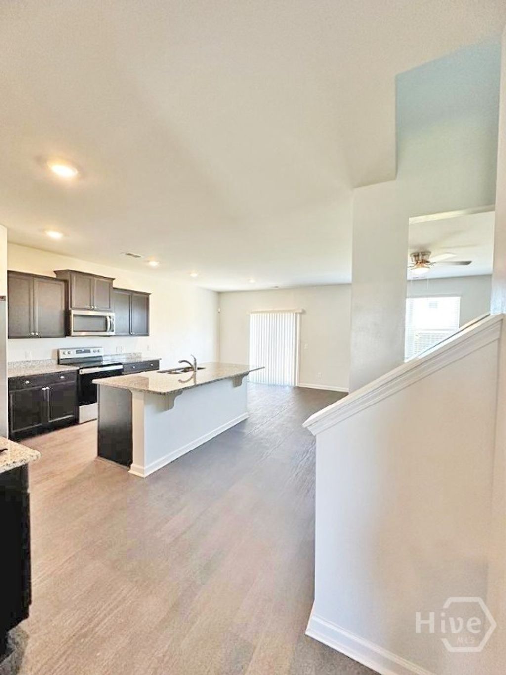 Photo of 163 Hogan Drive, Richmond Hill, GA 31324 (MLS # SA345088)