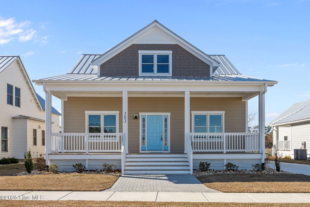 Photo of 203 Villagers Way, Swansboro, NC 28584 (MLS # 100545804)