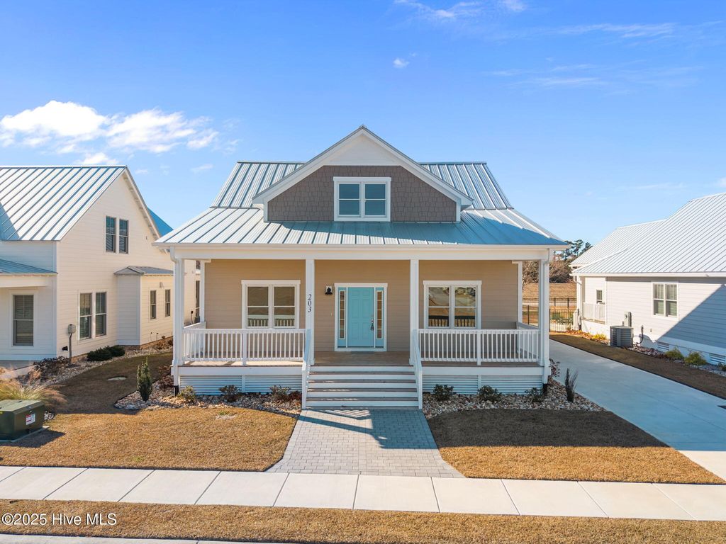 Photo of 203 Villagers Way, Swansboro, NC 28584 (MLS # 100545804)