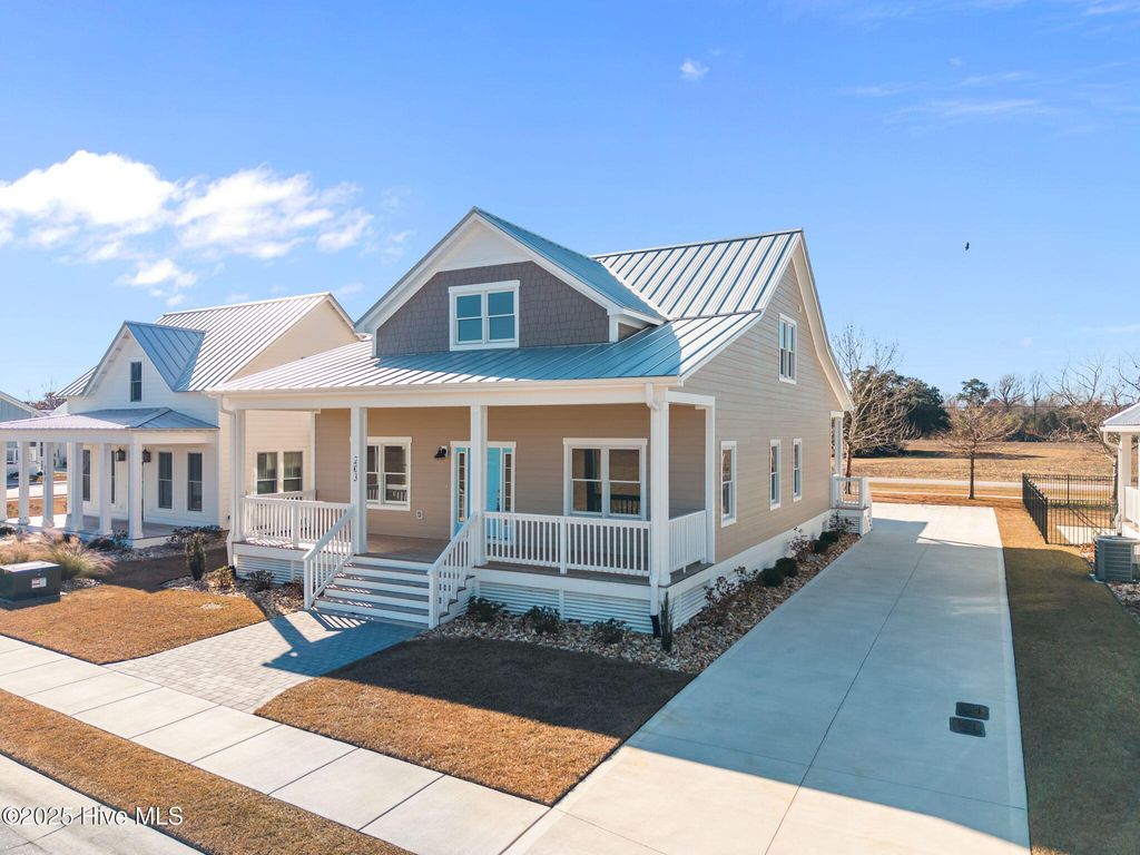 Photo of 203 Villagers Way, Swansboro, NC 28584 (MLS # 100545804)