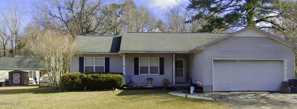 Photo of 930 Mandarin Trail, Jacksonville, NC 28540 (MLS # 100584637)