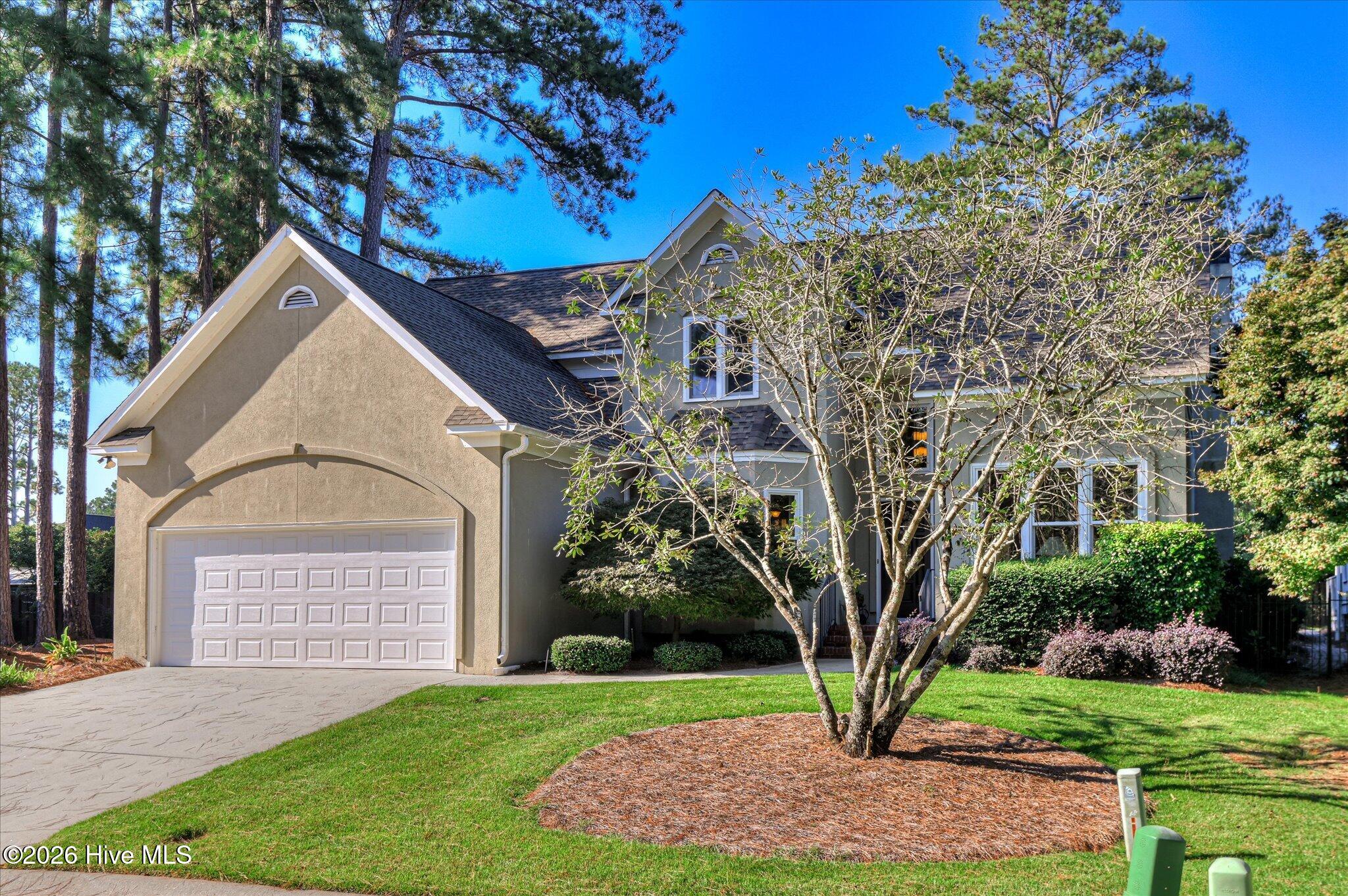 670 Glen Abbey Drive