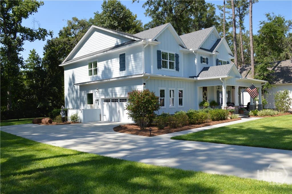 Photo of 586 Enclave Drive, Richmond Hill, GA 31324 (MLS # SA361138)