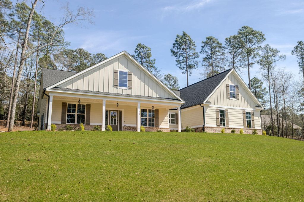 Photo of 1065 Ferndown Court, Aiken, SC 29803 (MLS # 98201540)