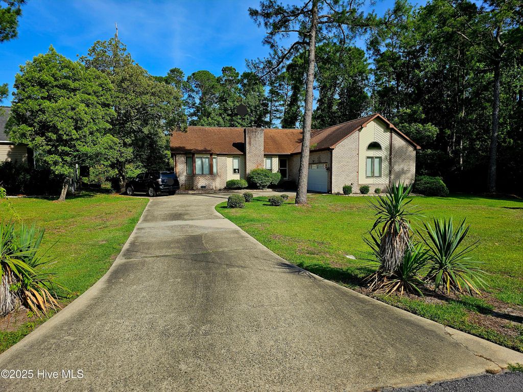 Photo of 714 San Juan Road, New Bern, NC 28560 (MLS # 100517930)