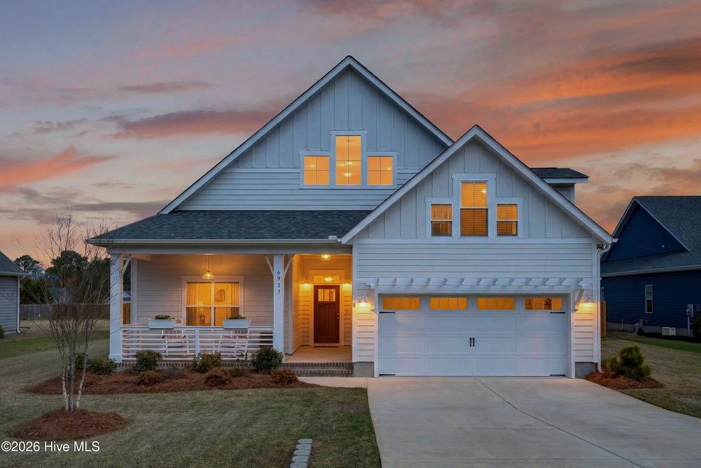 Photo of 6923 Campbells Ridge Drive SE, Leland, NC 28451 (MLS # 100564336)