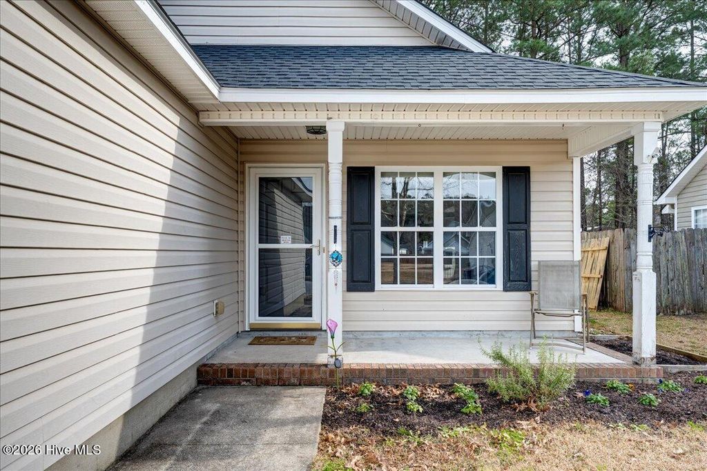 Photo of 4629 Rainmaker Drive, New Bern, NC 28562 (MLS # 100554090)
