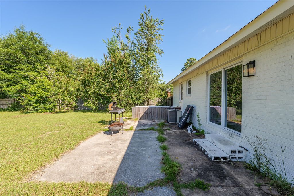 Photo of 2504 Hastings Drive, Augusta, GA 30906 (MLS # 553378)