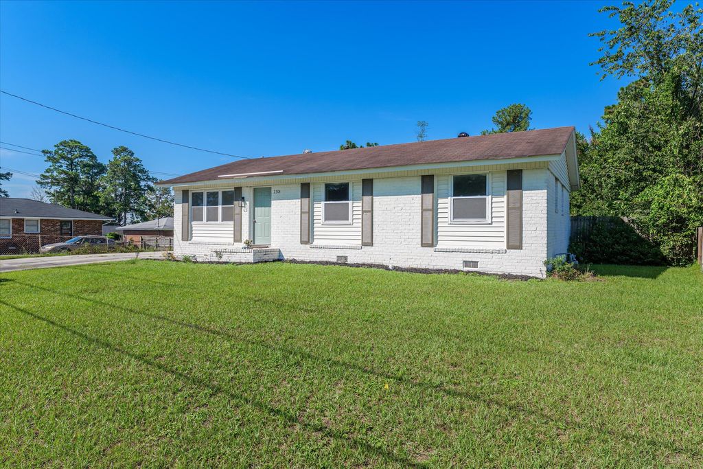 Photo of 2504 Hastings Drive, Augusta, GA 30906 (MLS # 553378)