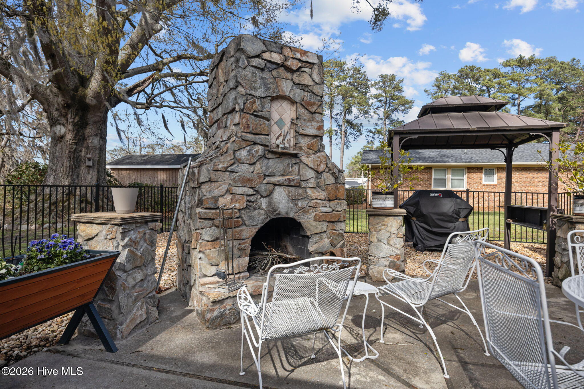 147 Honey Pod Farm Road