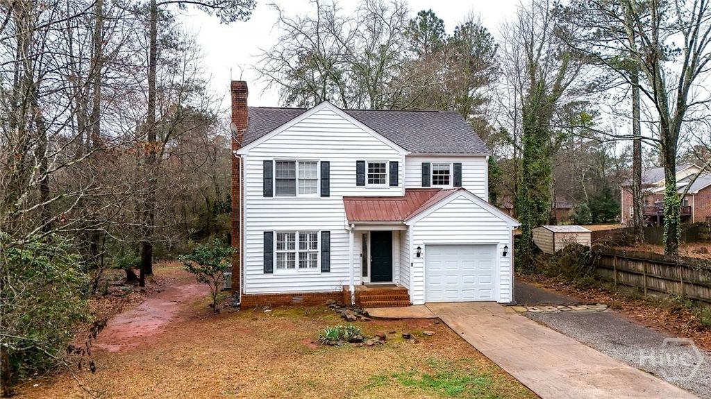 Photo of 174 Stonybrook Court, Athens, GA 30605 (MLS # CL350757)