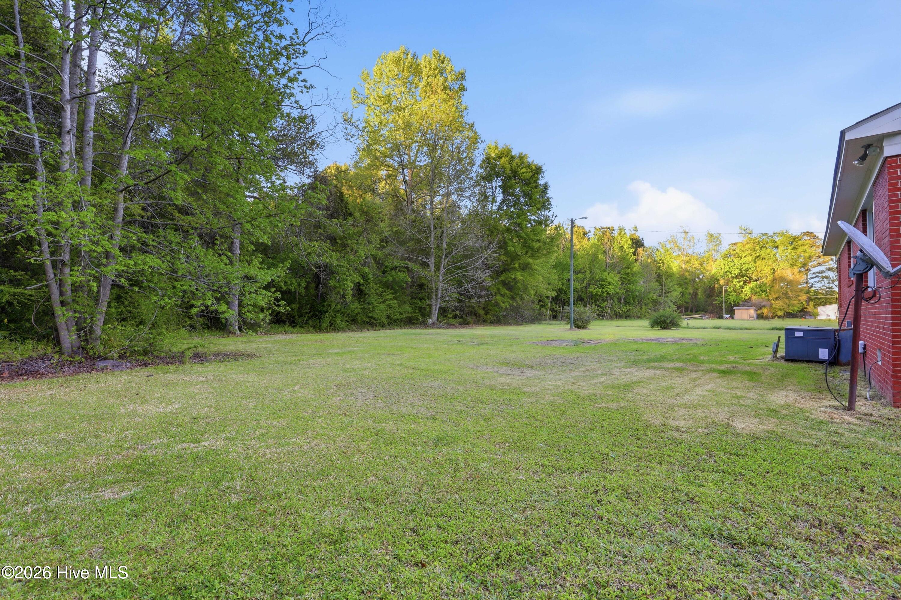6566 Hwy 41 W
