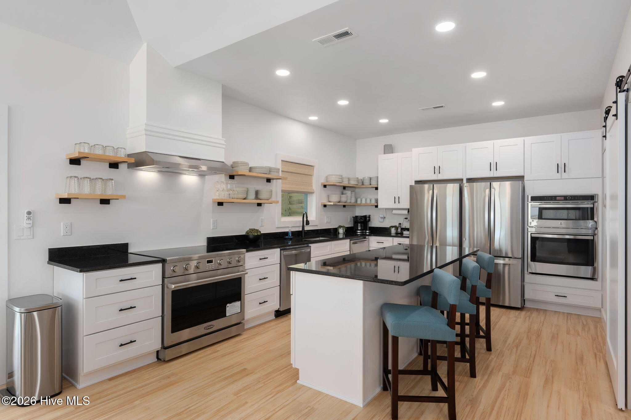 2230 Sandfiddler Road