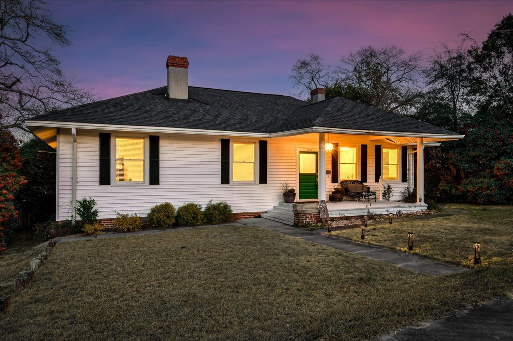 Photo of 1220 Hickman Road, Augusta, GA 30904 (MLS # 554544)