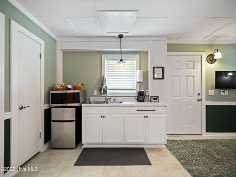 Tiny photo for 221 Estate Road, Atkinson, NC 28421 (MLS # 100571843)