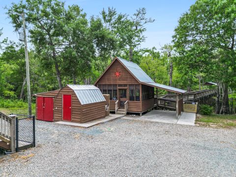 Tiny photo for 221 Estate Road, Atkinson, NC 28421 (MLS # 100571843)