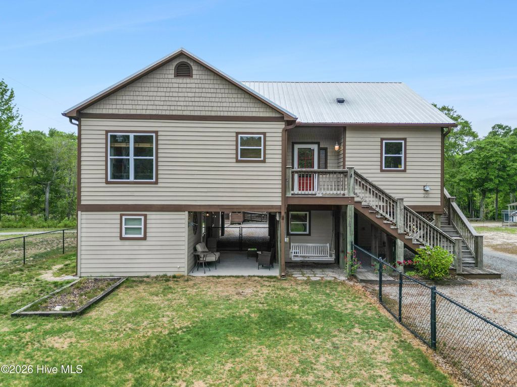 Photo of 221 Estate Road, Atkinson, NC 28421 (MLS # 100571843)