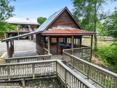 Tiny photo for 221 Estate Road, Atkinson, NC 28421 (MLS # 100571843)
