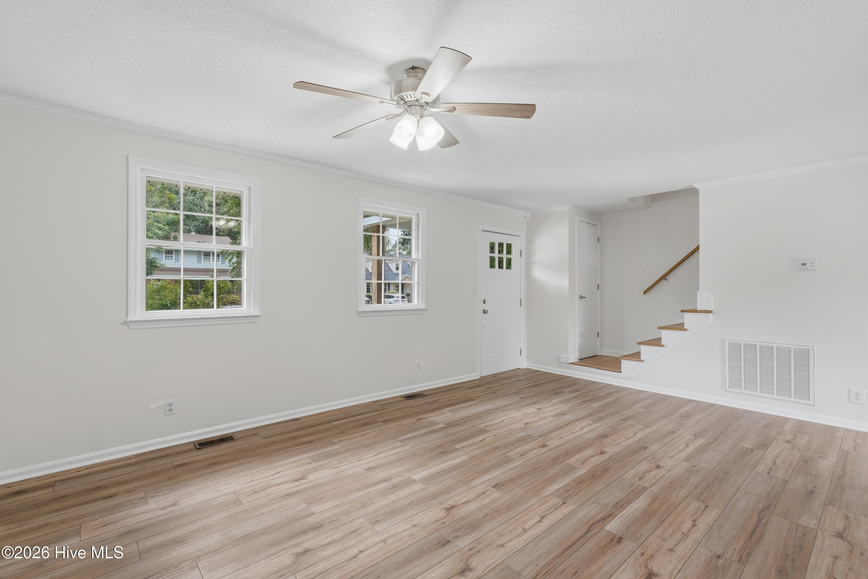 118 Lionel Avenue