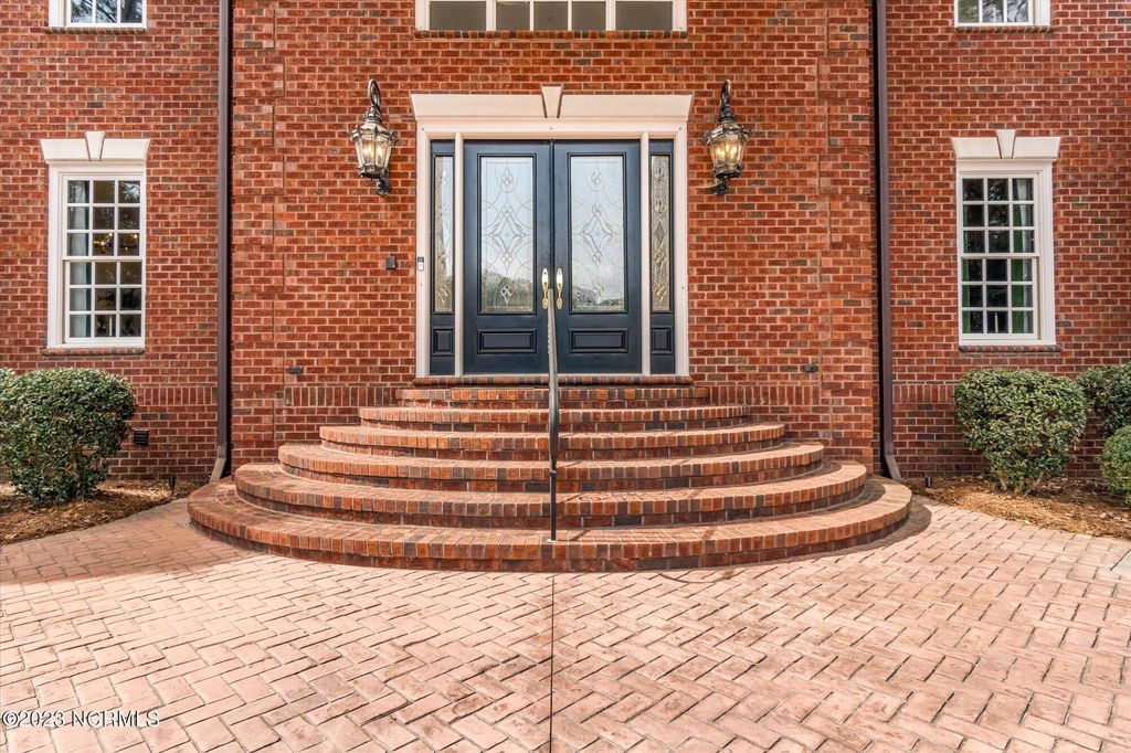 Photo of 3422 Buena Vista Court, Kinston, NC 28504 (MLS # 100557964)