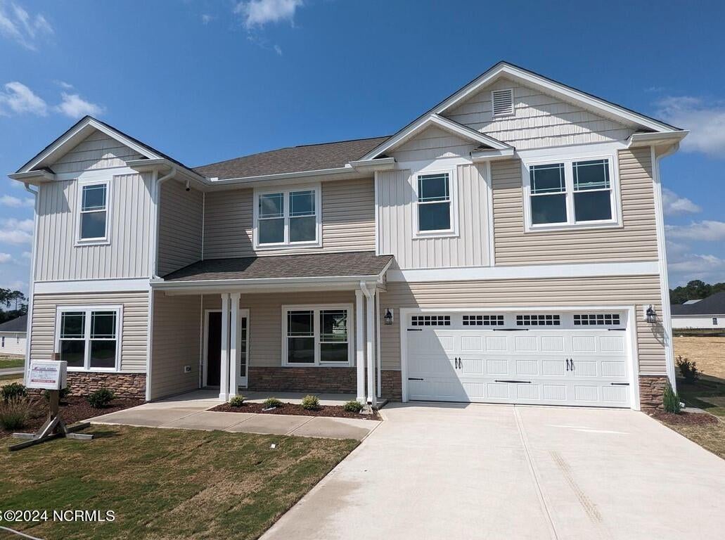 914 Nassau Court