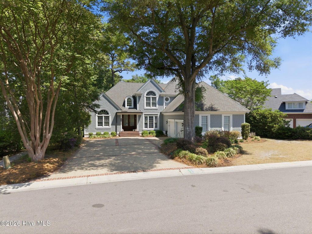 Photo of 1702 Landfall Drive, Wilmington, NC 28405 (MLS # 100571277)