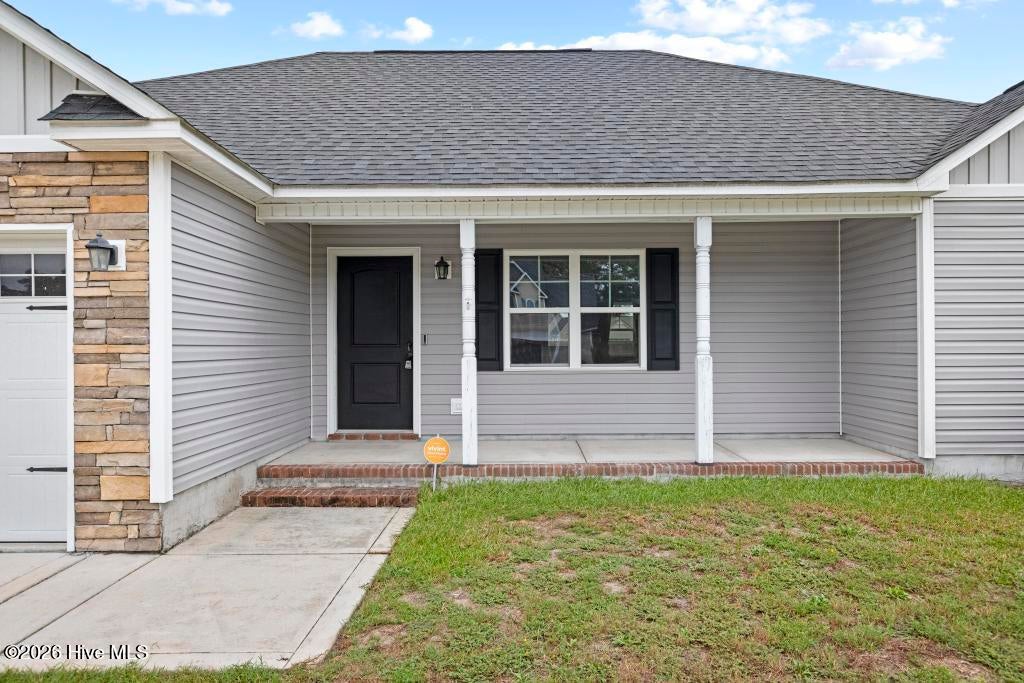 Photo of 211 Rowland Drive, Richlands, NC 28574 (MLS # 100606167)