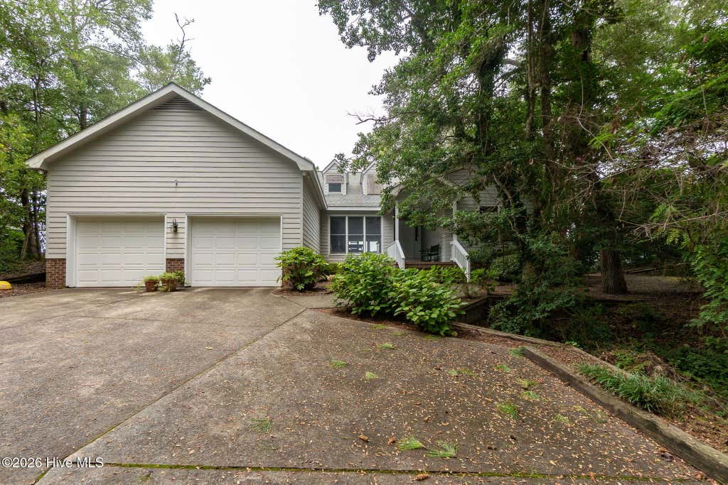 Photo of 270 Oakleaf Drive, Pine Knoll Shores, NC 28512 (MLS # 100593283)