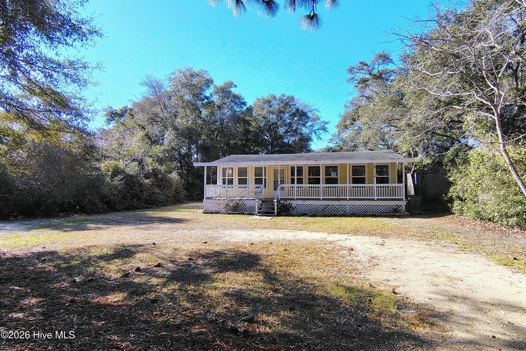 Photo of 2813 Arrowwood Drive SW, Supply, NC 28462 (MLS # 100550031)