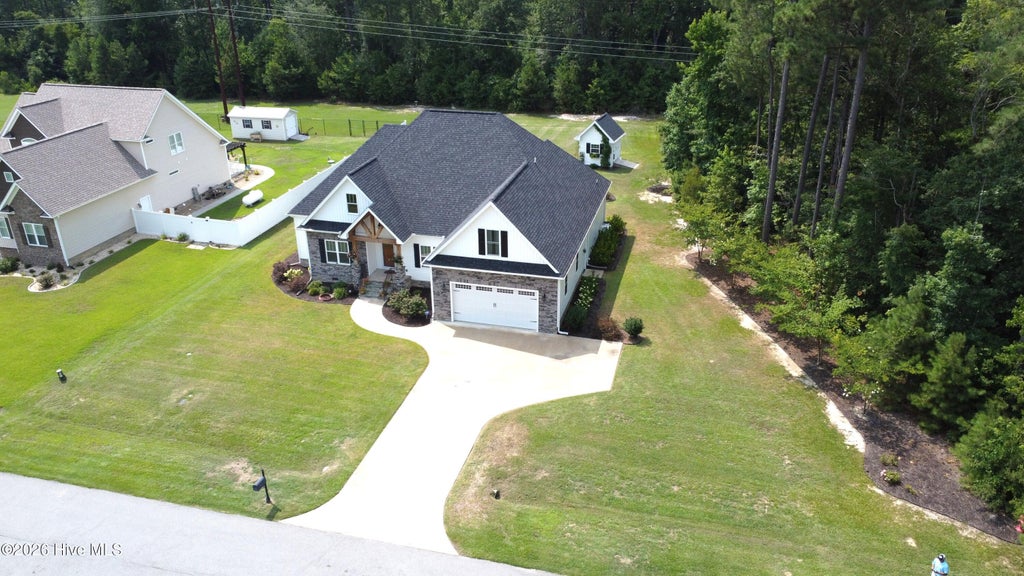 Photo of 305 Summerfield Drive, Pikeville, NC 27863 (MLS # 100589929)