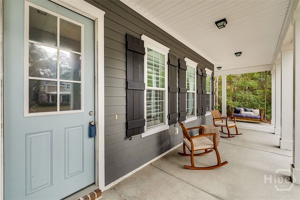 Photo of 414 Ridgewood Park Drive S, Richmond Hill, GA 31324 (MLS # SA345473)