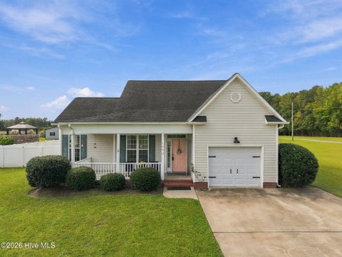 Homes For Sale - 1990 Ida And Mary Mclawhorn Road<br/> Greenville, NC 27858