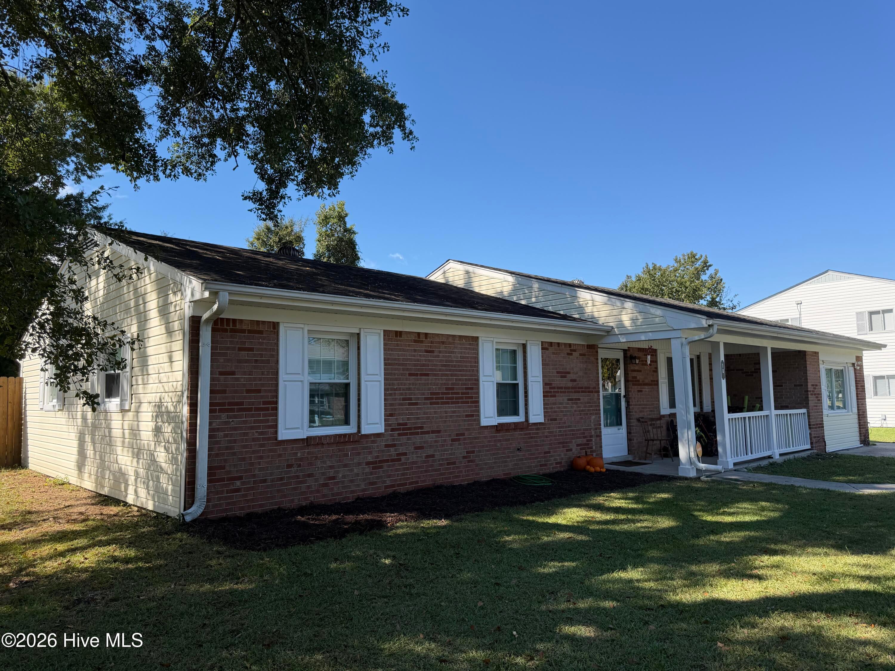 18 Walnut Drive
