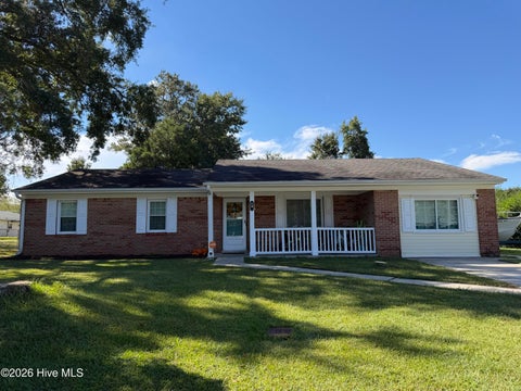 Photo of 18 Walnut Drive, Jacksonville, NC 28546 (MLS # 100610605)