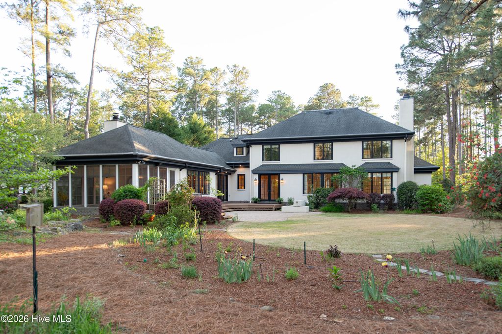Photo of 37 Mcmichael Drive, Pinehurst, NC 28374 (MLS # 100566996)