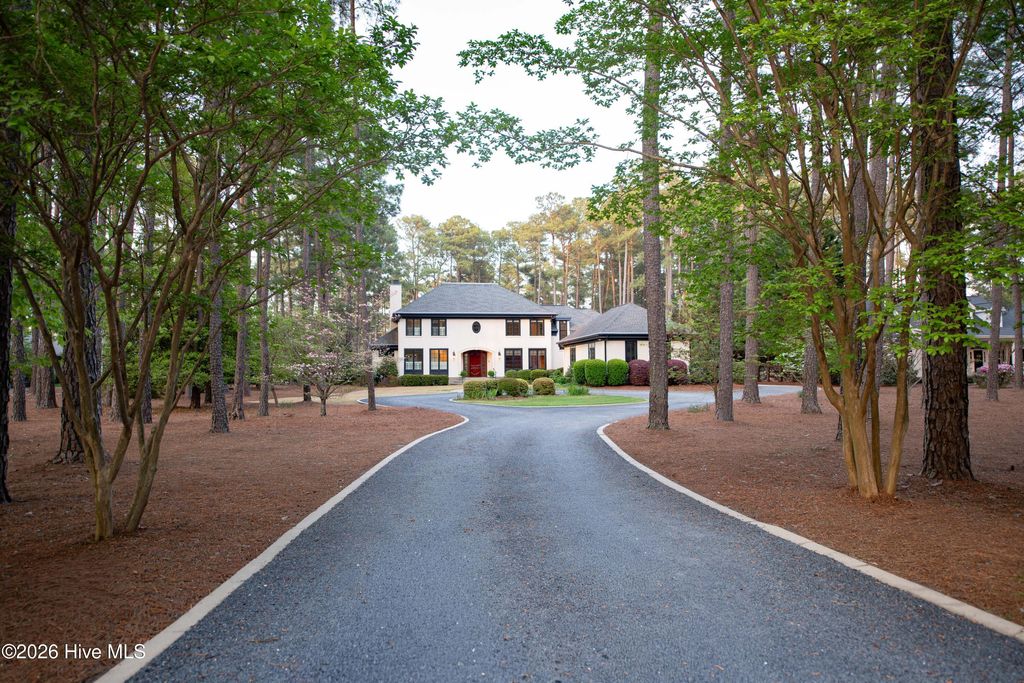Photo of 37 Mcmichael Drive, Pinehurst, NC 28374 (MLS # 100566996)