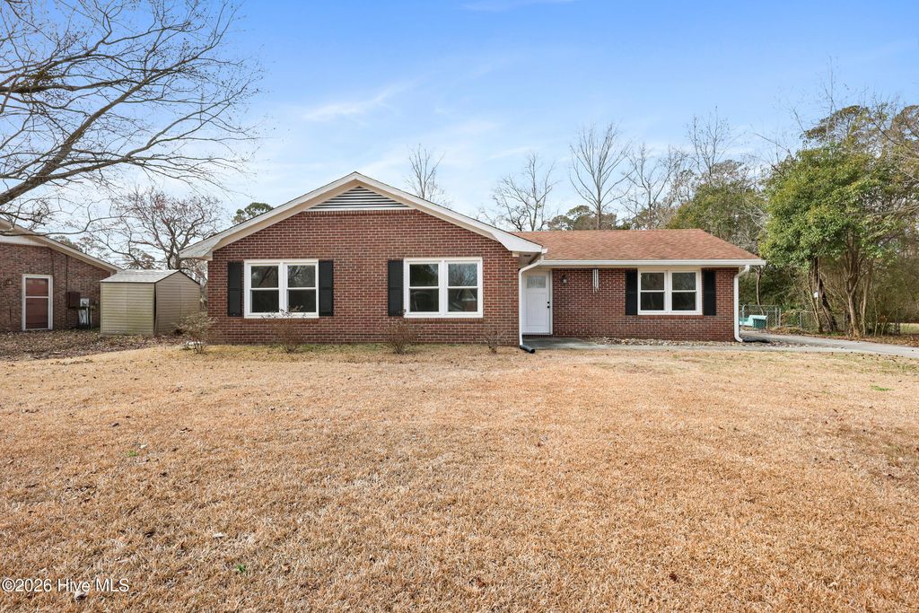 Photo of 204 Old Mill Road, Castle Hayne, NC 28429 (MLS # 100558857)
