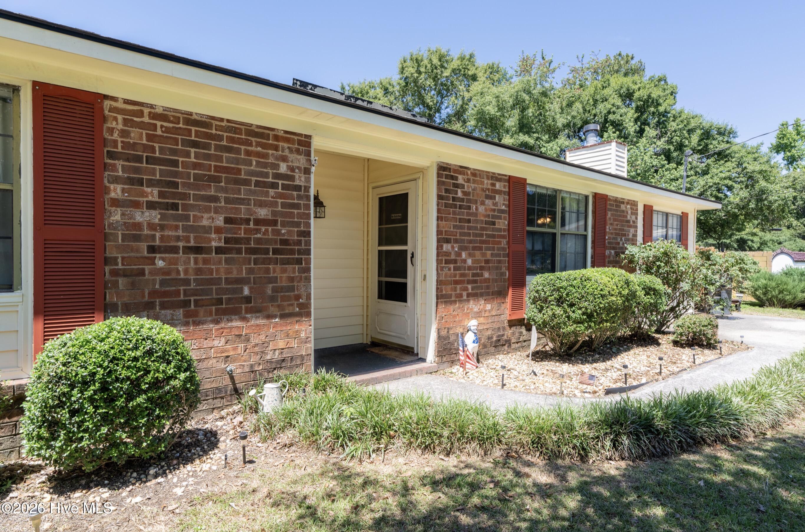 707 Cottonwood Court
