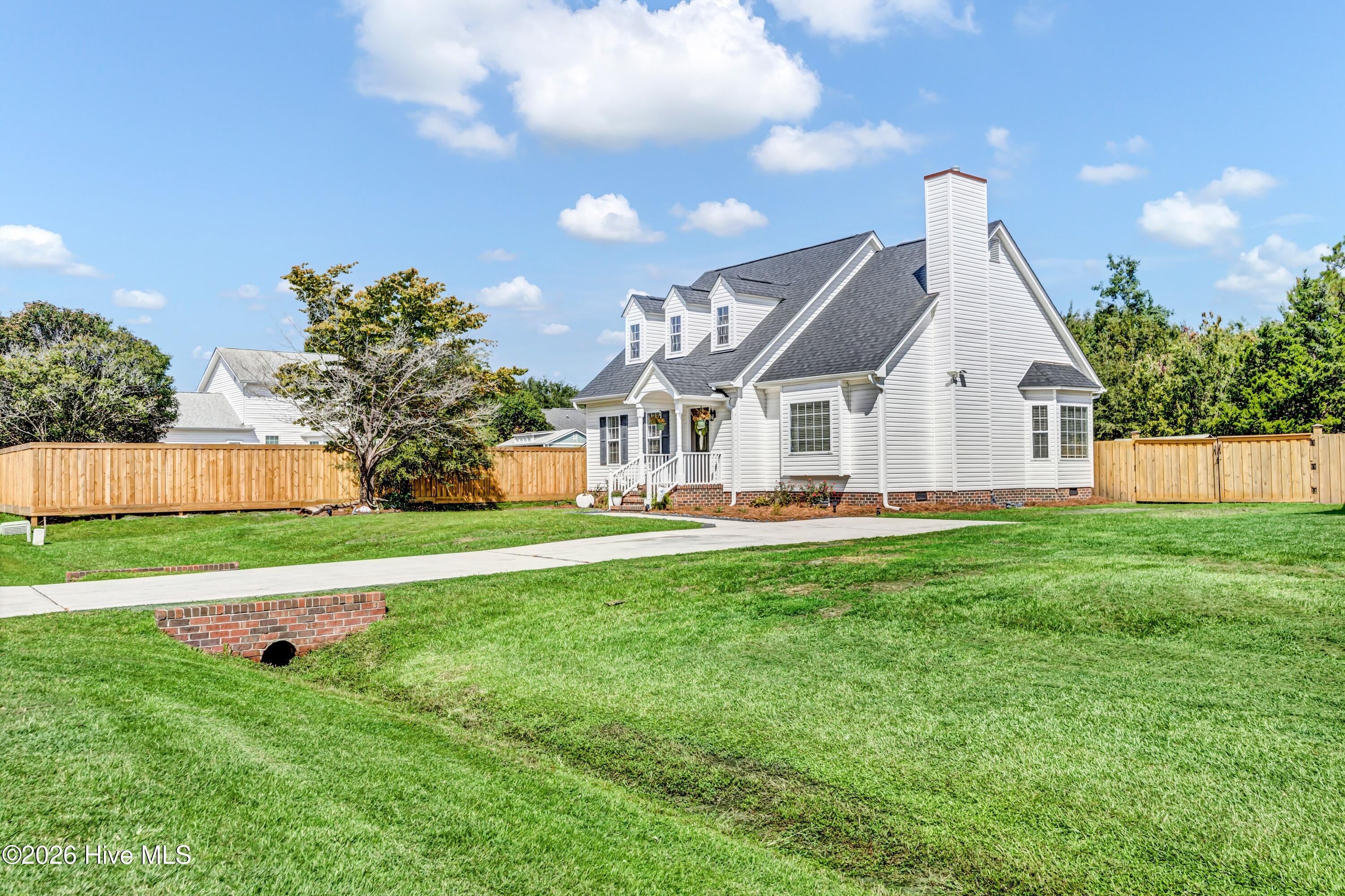 507 Commons Way
