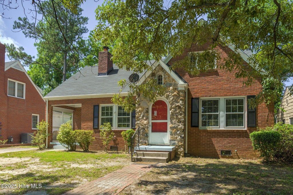 Photo of 945 Sycamore Street, Rocky Mount, NC 27801 (MLS # 100485205)