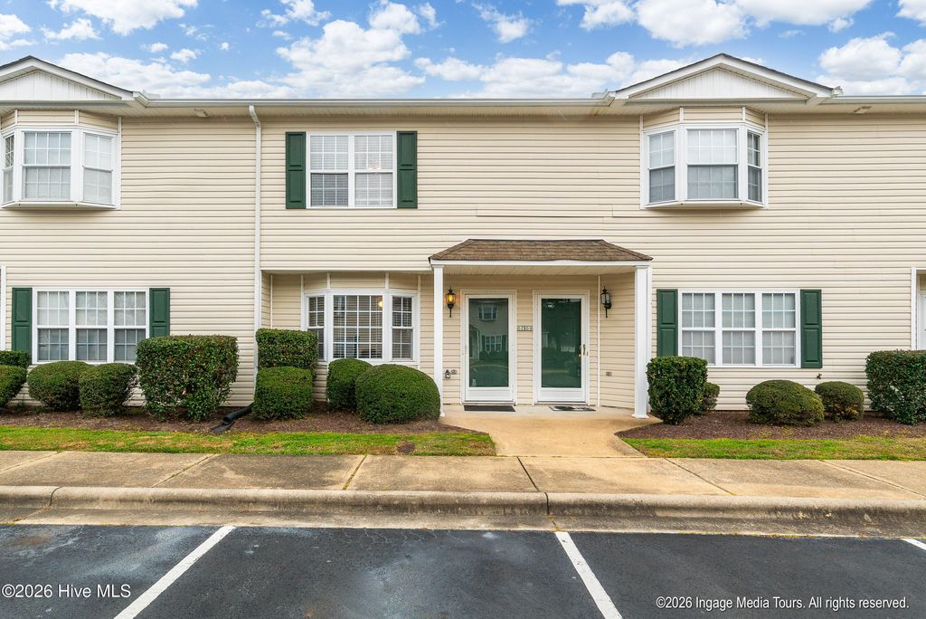 Photo of 2320 Vineyard Drive #O-7, Winterville, NC 28590 (MLS # 100560076)