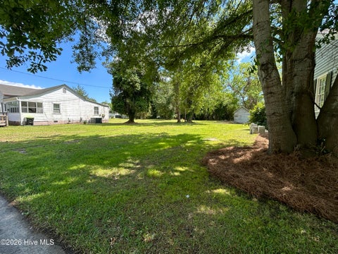 Vacant Land For Sale - 317 W Grubb Street<br/> Perquimans County, Hertford, NC 27944