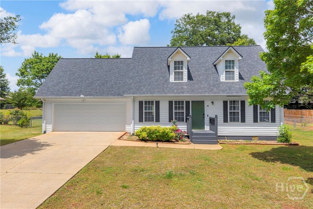 Photo of 89 Chanticleer Road, Commerce, GA 30529 (MLS # CL355822)