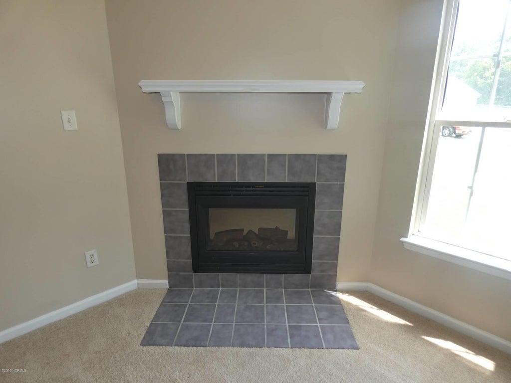Photo of 895 W Pueblo Drive, Jacksonville, NC 28546 (MLS # 100601731)
