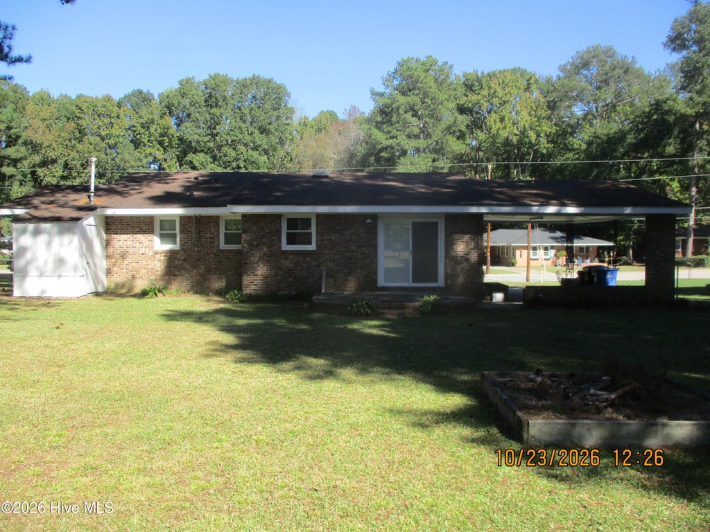 Photo of 1703 Woodside Drive W, Wilson, NC 27893 (MLS # 100612764)