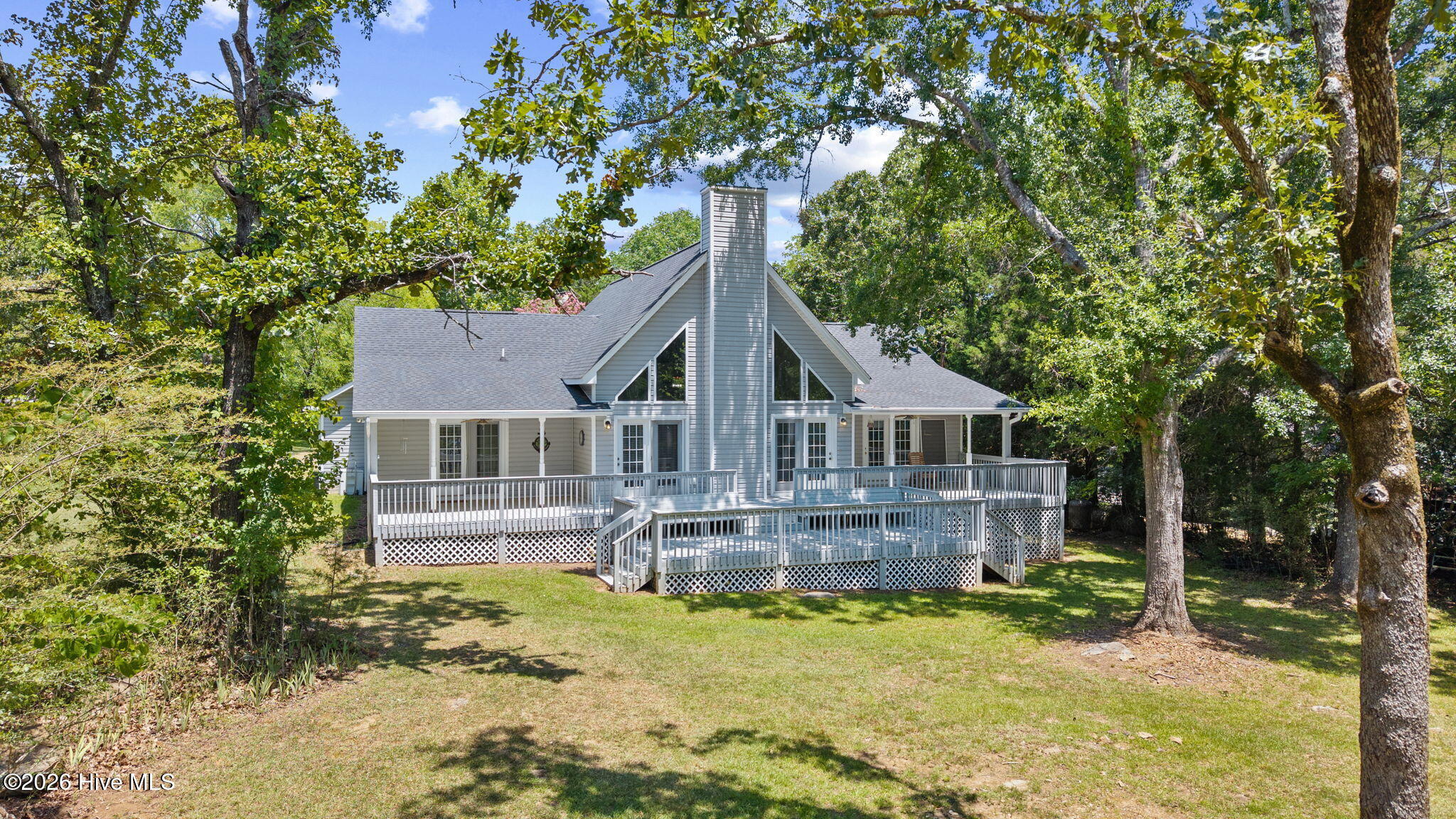 1046 Elm Drive