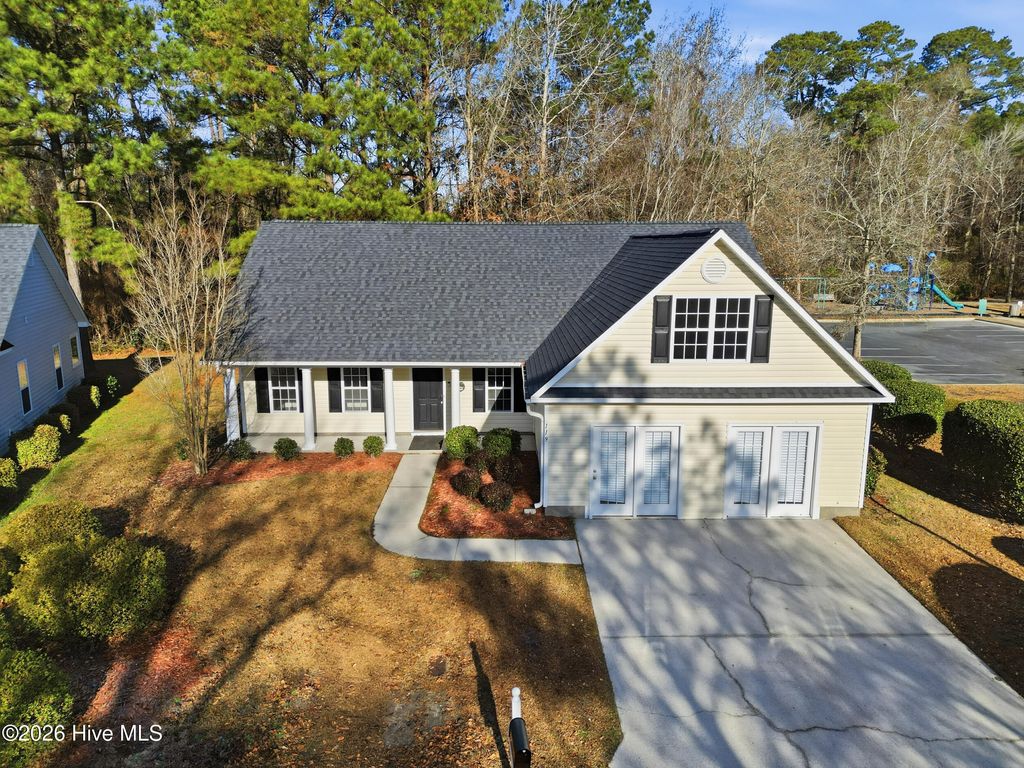 Photo of 119 Woodford Road NE, Leland, NC 28451 (MLS # 100572376)