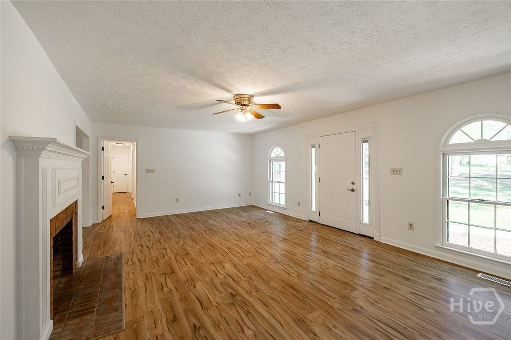 Photo of 110 Covey Lane, Athens, GA 30606 (MLS # CL352964)