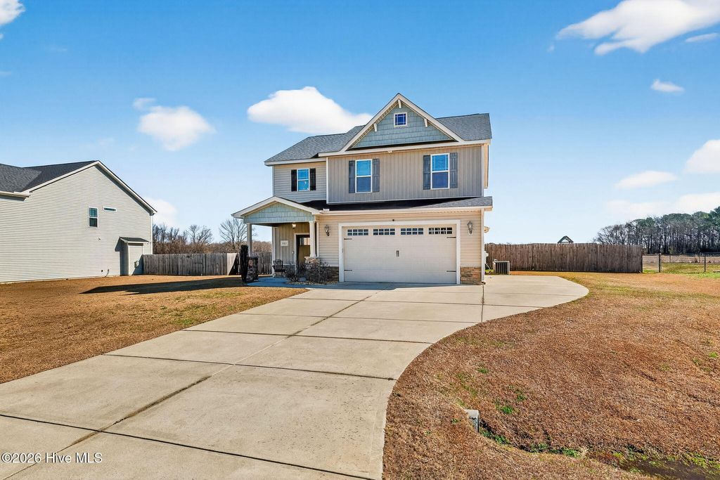 Photo of 423 Planters Ridge Drive, Pikeville, NC 27863 (MLS # 100556251)